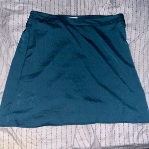 BRAND NEW STUNNING AMERICAN EAGLE SKIRT!!!